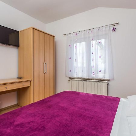 2 Bedroom Beautiful Apartment In Rukavac Rukavac  Exteriér fotografie